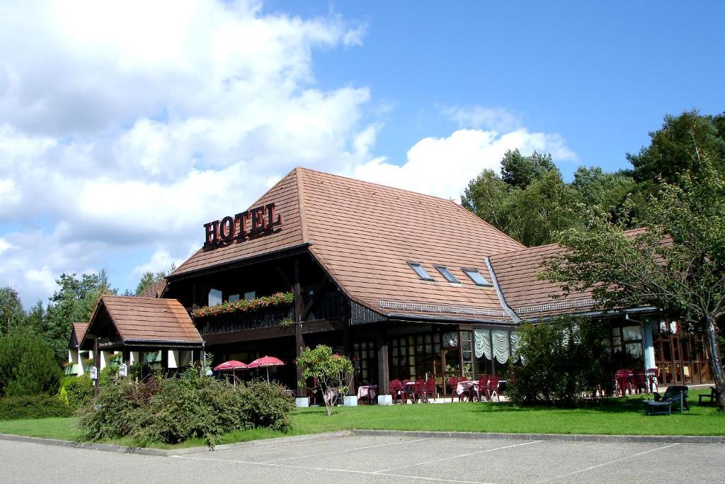 Le Relais Des Chateaux Forts Bitche Buitenkant foto